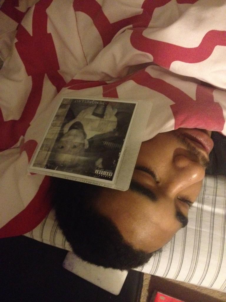 Youngkidk3's tweet photo. "@teyonceeeee: β@Youngkidk3: Don't be this guy On #NGAFL http://t.co/LzbUWQXaNKβ π