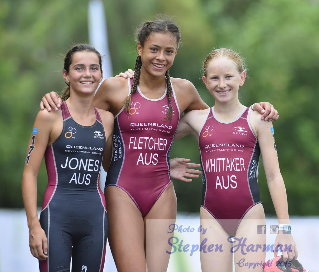 2015 AUS Youth Tri Champs 13&14 yrs 1st Tahlia Fletcher 2nd Keely Whitt...