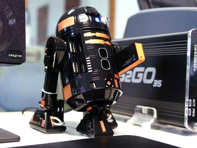 geekgeekygeekyr's tweet image. R2D2 HUB - geekgeekygeekier.com/r2d2-hub/