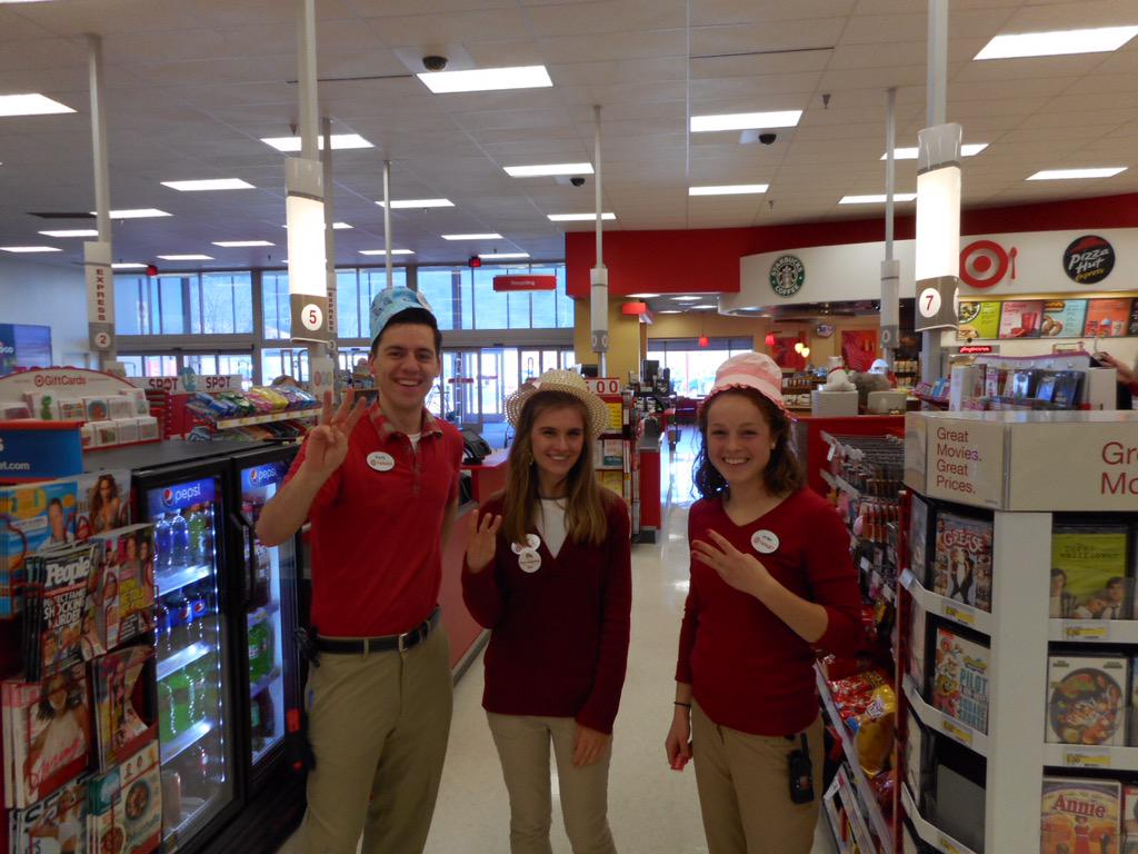 Things get crazy at T1096 when you get 3 redcards in one shift! #G199RedCardNation