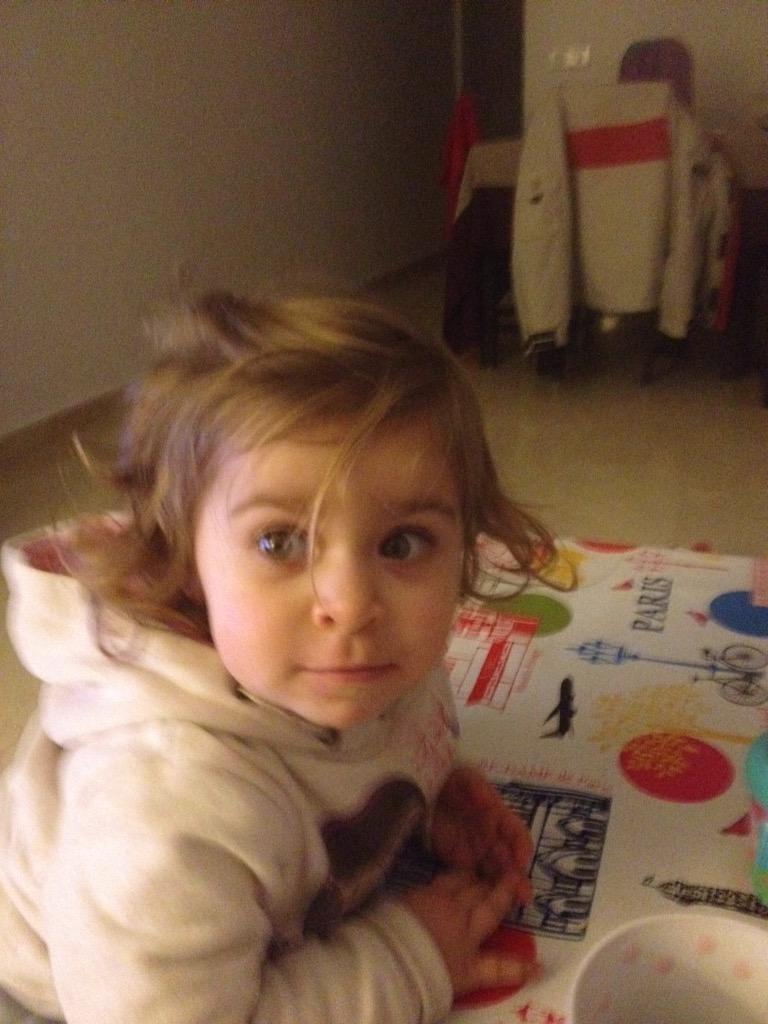 PALOMAFALI's tweet photo. Hoy hace dos años que nació mi gordita bebe felicidades mi vida eres la alegría de la casa te quiero bombón! http://t.co/5D9gKLmFjT