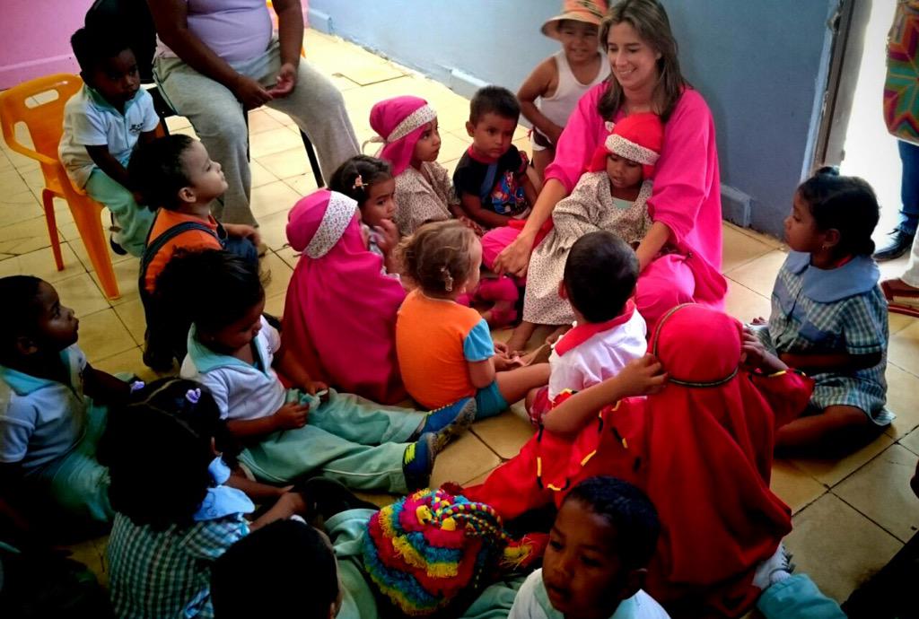olgachvargas's tweet photo. Nuestros niños, nuestro presente, nuestro futuro. TODOS debemos protegerlos!! @ICBFColombia http://t.co/VIwekmwmZL