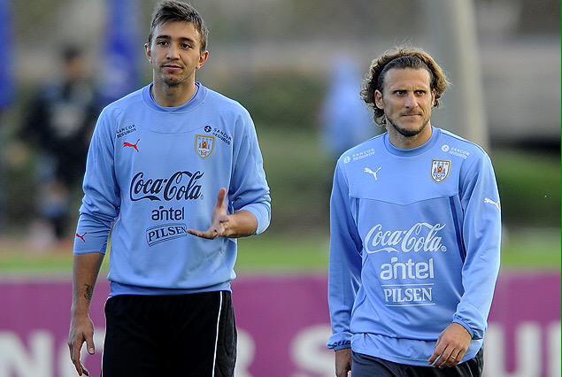 FerMuslera's tweet photo. Gracias eternas por todas las alegrías que nos has dado todos estos años. Te vamos a extrañar, Diego! @DiegoForlan7 http://t.co/mkcTdOlm3Y