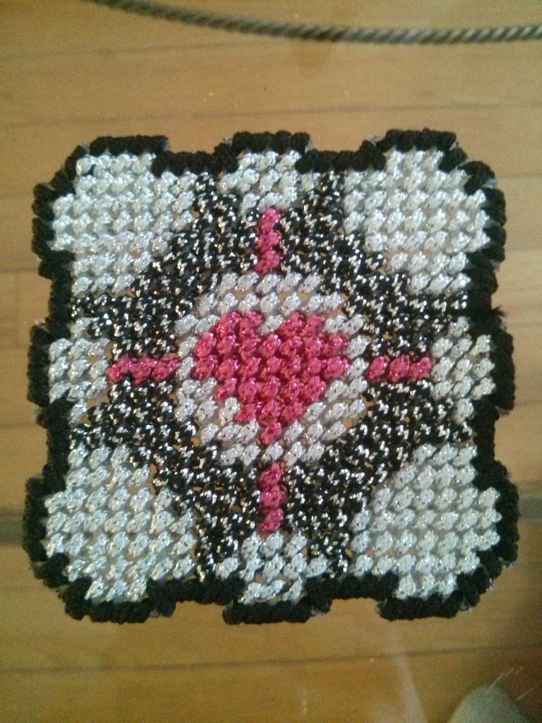 lotusmuse247's tweet photo. So many fun crafts !! http://t.co/kOSmDtQ2uk
