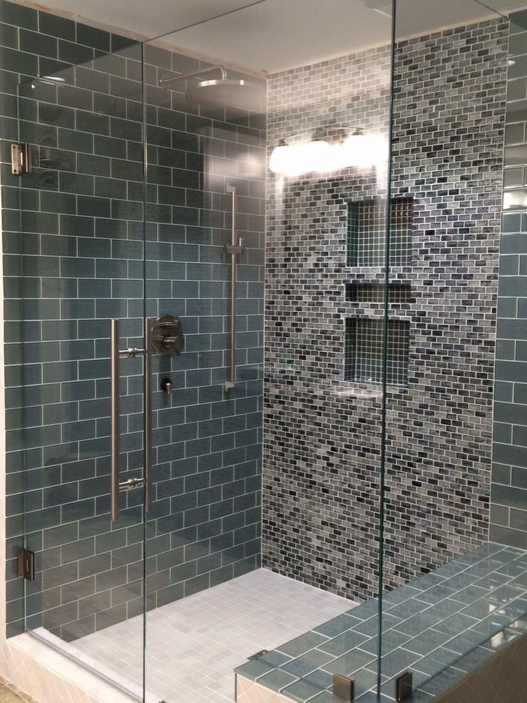 miashowerdoors's tweet photo. #badassshowers #badassbathrooms #glasstile #FramelessShowerEnclosure #MiaSDDesign #lowironglass #customshowers http://t.co/lx7YfpIpsg