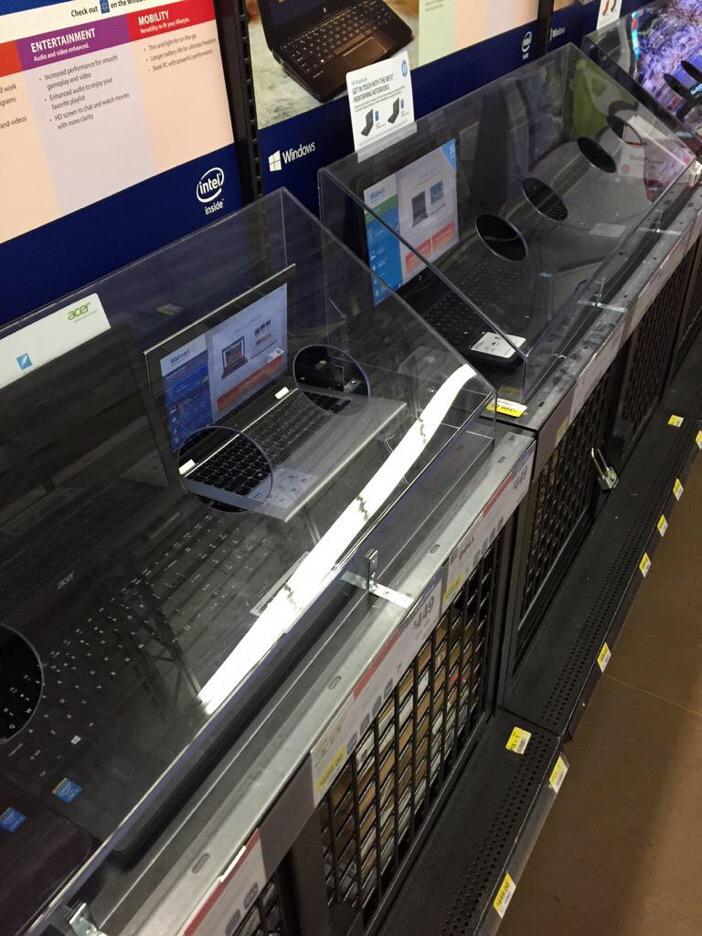 "Here in our store we treat Windows users like the subhuman trash they are. Reach in and get your food pellets."