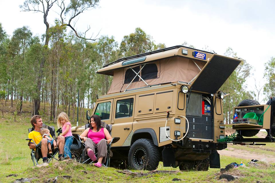 SteveOverland's tweet photo. Love #landrover #camping set up what do you think @Jamies_Touring @overlandjrnl #hibernot @BlackPaw4x4 @SamWatson__ http://t.co/dAXlEQIjst