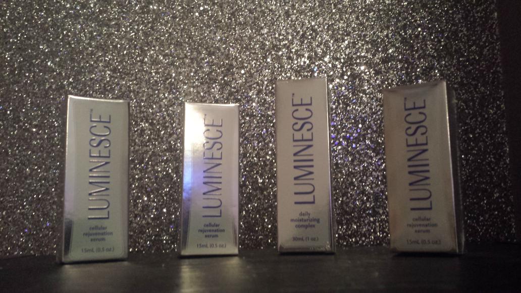 Beth_Pedley's tweet photo. Get hold of the luminesce range now. #goodbye #stretchmarks #acme #cellulite ask me for more Info or click on link http://t.co/bn9rDlXVd8