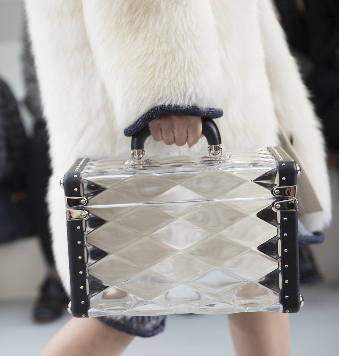 voguemagazine's tweet photo. The new @LouisVuitton trunk is here: http://t.co/Q0H4abdvhq http://t.co/5Am1vanOHO