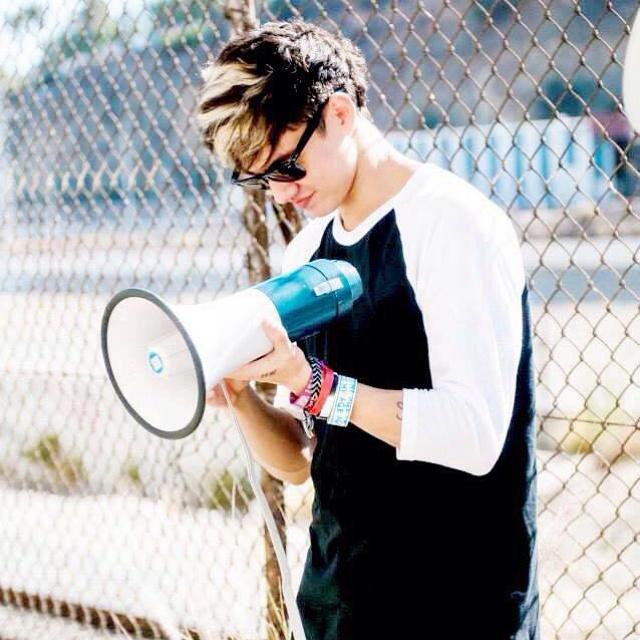 mudd99's tweet image. 