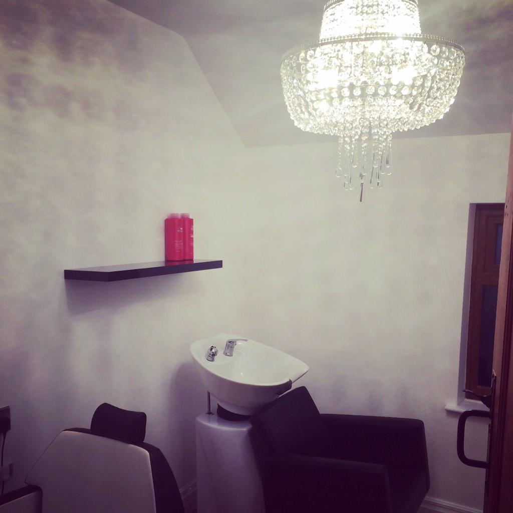 ATOGByCharlotte's tweet photo. My beautiful salon 💁😍 #Hairdresser #HDBrowStylist #ATouchOfGlamour http://t.co/3ffLTPKdbr