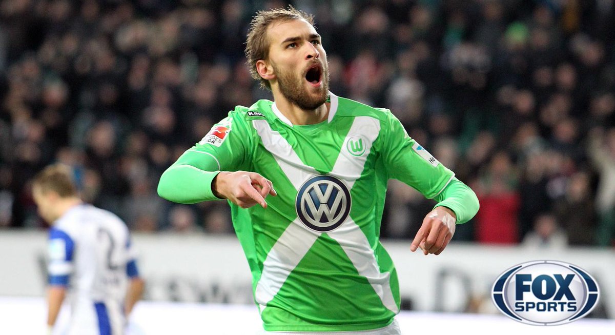 ESPNnl's tweet photo. VIDEO: Bas Dost in bloedvorm! http://t.co/mc6QfrrzdZ VfL Wolfsburg-Inter, vanavond te zien op FOX Sports. #wolint http://t.co/1woQ9IgMzJ