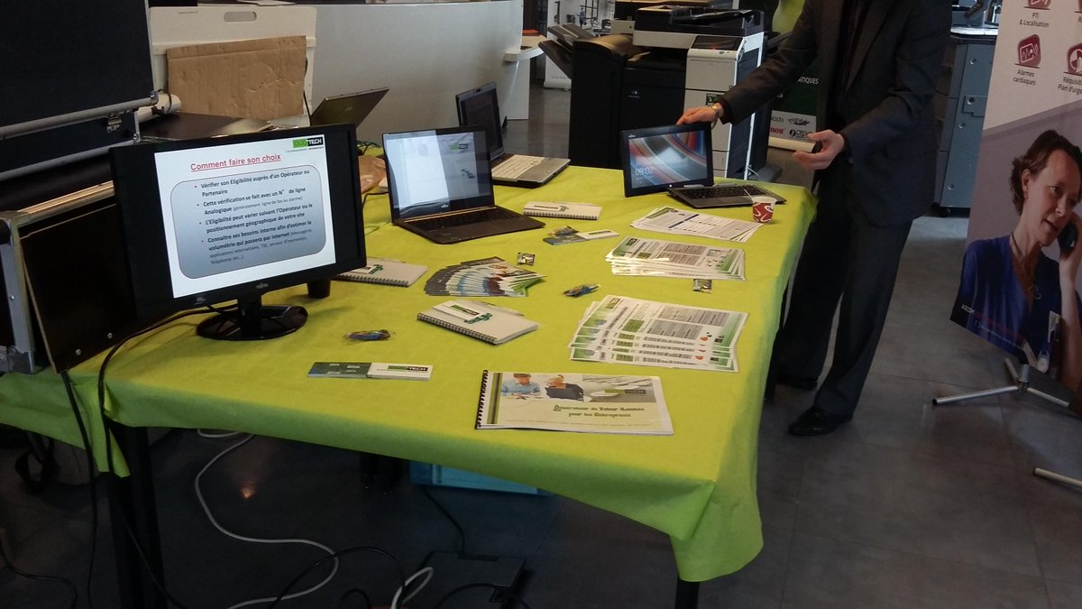 DUOTECH_INFO's tweet image. P'tit déj "Ateliers de démonstration" à Niort:  la mobilité et la sécurité au sein de votre établissement. #duotech