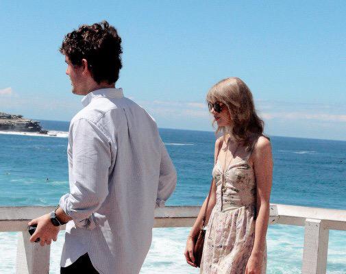 Happy Birthday
Austin Swift   