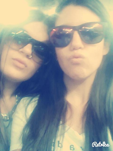Sariya_martin's tweet photo. Pedosaaaaaaa @maarina_8mls #cerveceo #tinteo #rodrigo #mecomeselhigo jajjajaj http://t.co/2bLvxzZAKK