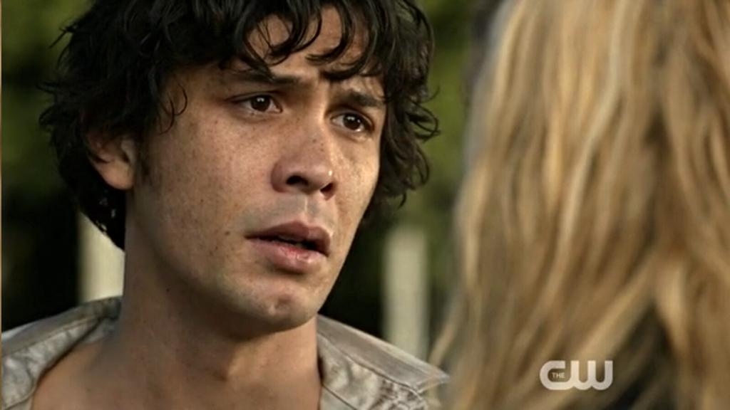 The100_Bellarke's tweet photo. "If you need forgiveness, I'll give that to you. You're forgiven. Please come inside."  #Bellarke #The100 http://t.co/a7ZEepK6LC
