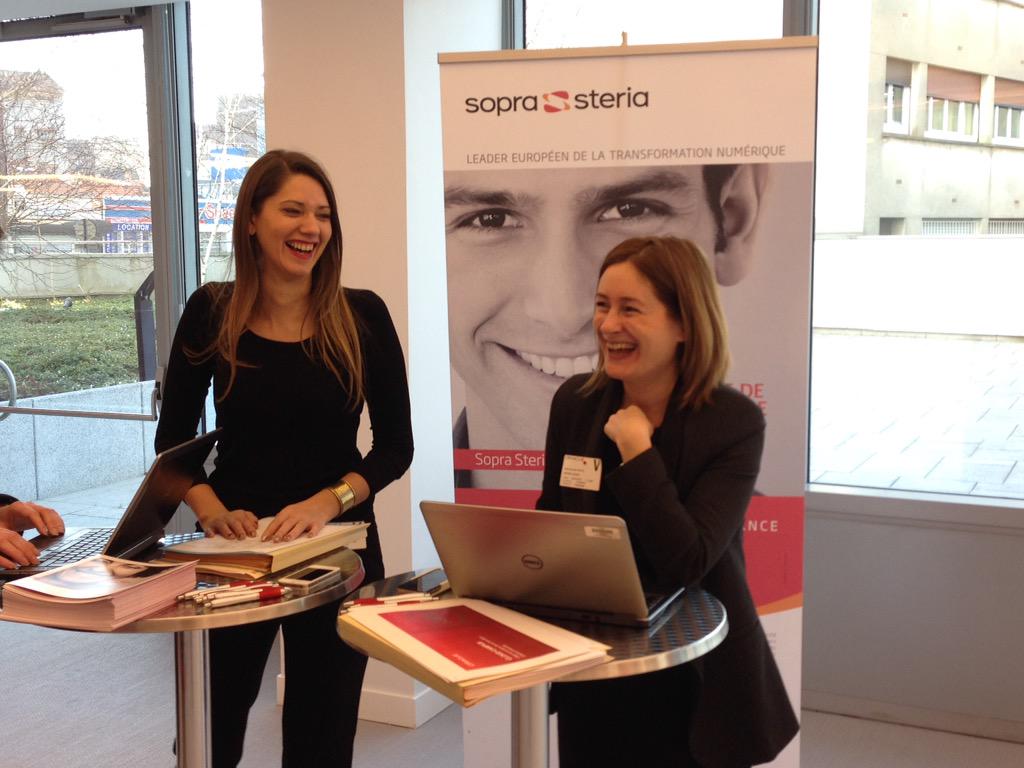 BrieucCourcoux's tweet photo. Le futur, c'est ici !! #CloudCampusDay @Oracle_AC_Fr  @MeetSogeti @EasyBlogs @SopraSteria_RH http://t.co/e0GXvCXTSr