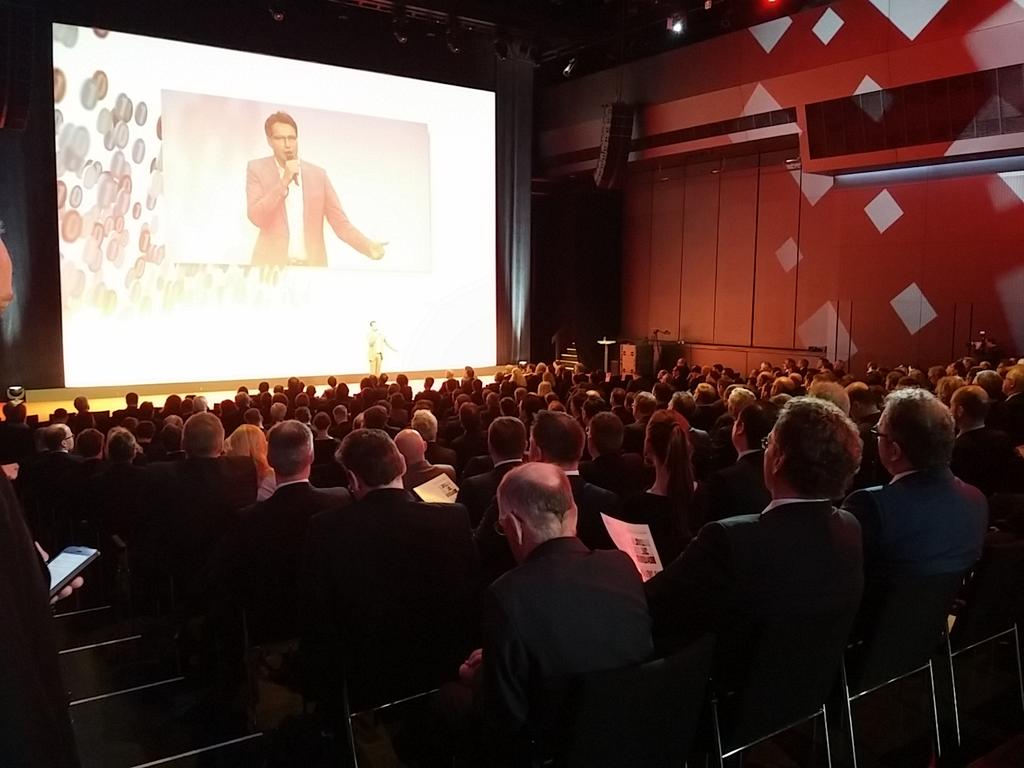 cloudshift tweet media