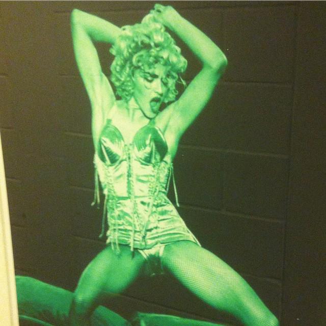 StandardCut's tweet image. #look who it is! It's #madge at #wembleyarenea ! #backintheday #madonna #vogue #strikeapose #brits#thebritawards#si…