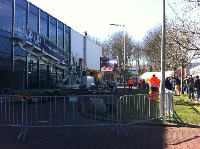 EEMCS_TUD's tweet image. Ampelmann on tour! Vandaag bij #EEMCS @tudelft een demonstratie.