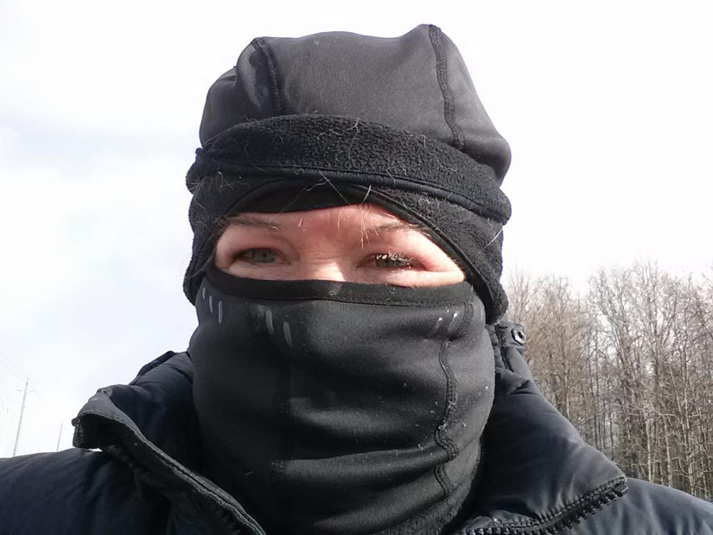 #dresscodePM quite cold, extreme wind chills while walking my dogs; neoprene might not be stylin' but sure is warm!