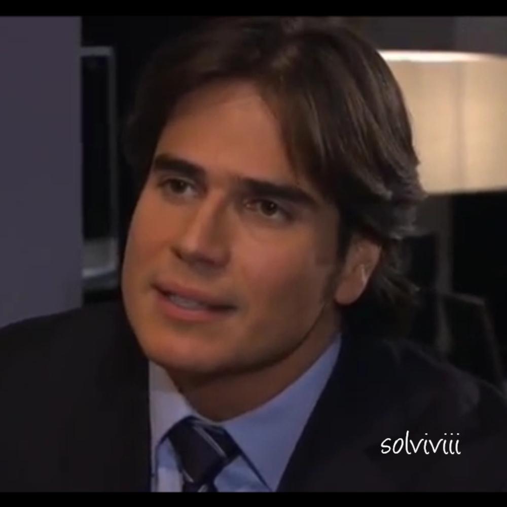 ViviiiDan's tweet photo. #CaritaDeFernando 😍
#Teresa #Cap136
@DanArenas 💗
@tlnovelastv http://t.co/wSOyTY7Jx0