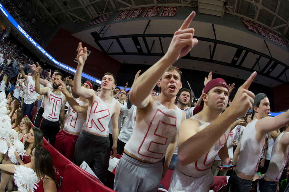 cherrycrusade's tweet photo. HEY YOU! Have you voted for us yet today as student section of the year? Tweet #NCSSATempleOwls and #LoudAndProud! http://t.co/0sEfkQwBso