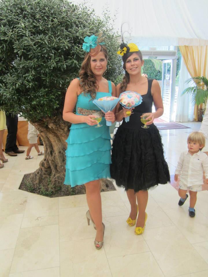 MecoSaz's tweet image. #DeComprasConAndaYa con solo ver las fotos entenderéis por que necesito ropa, he pasado a ser falete