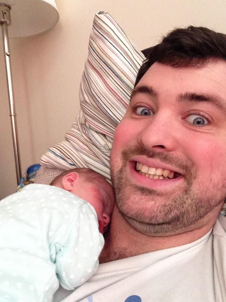 JoshMoxon91's tweet photo. She's sleeping! Hallelujah :) #sophielily http://t.co/YdfDhMdMIc