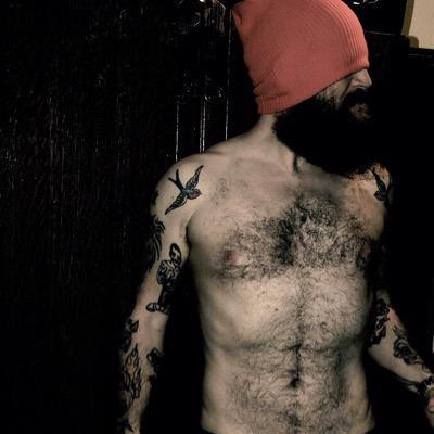 BeardandManBuns's tweet photo. 🍀🌳🍀🌳 http://t.co/W2YUr4EyVp