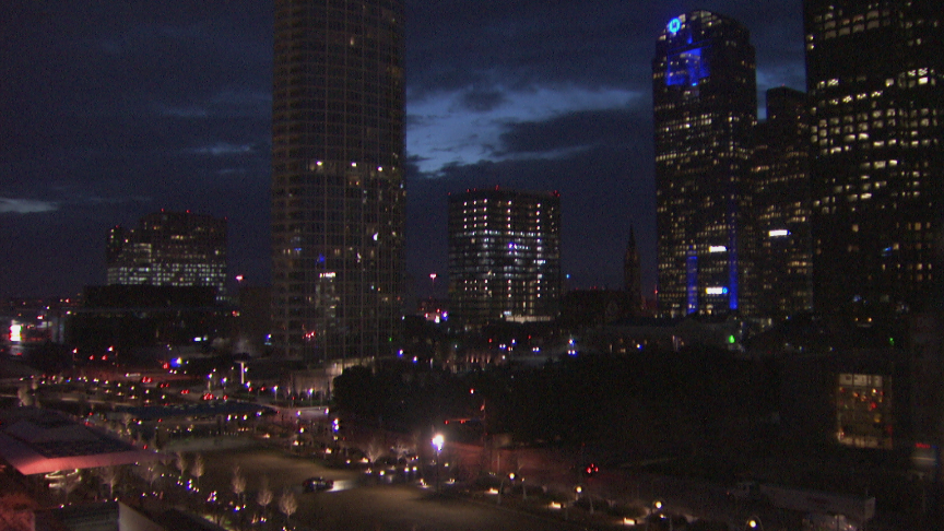 GrantJNBC5's tweet photo. Cool shot in downtown Dallas this morning! Clouds return today, slight chance of light rain. 50 this AM w/ hi of 65. http://t.co/UA5zYAVYoy