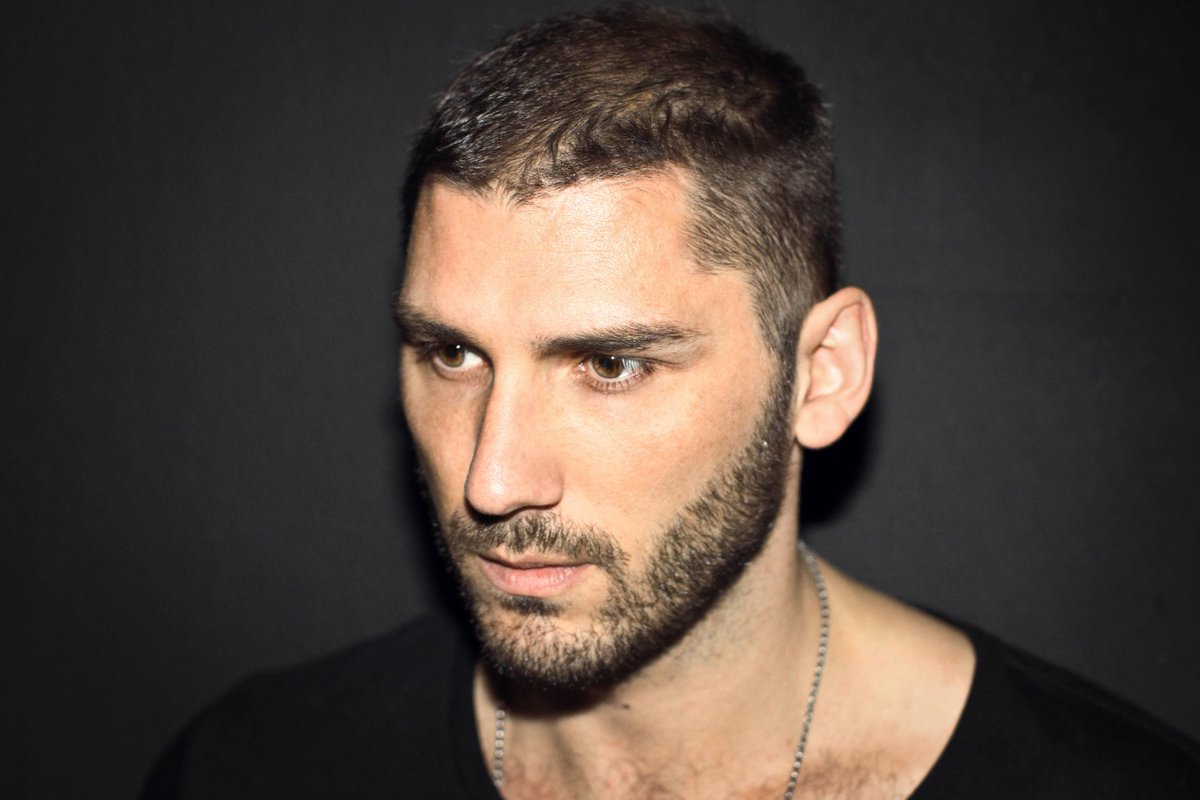 DeepMotel's tweet image. always a pleasure with our Deep Motel Brother from another Mother " Daniel Rajkovic "

 soundcloud.com/deepmotel/deep…