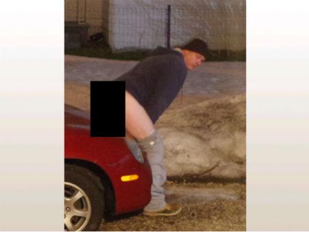 ABC7's tweet photo. Police in Ohio searching for "serial pooper" who has defecated on 19 parked cars http://t.co/O0w7CPDiHS http://t.co/BXtmPuttbp