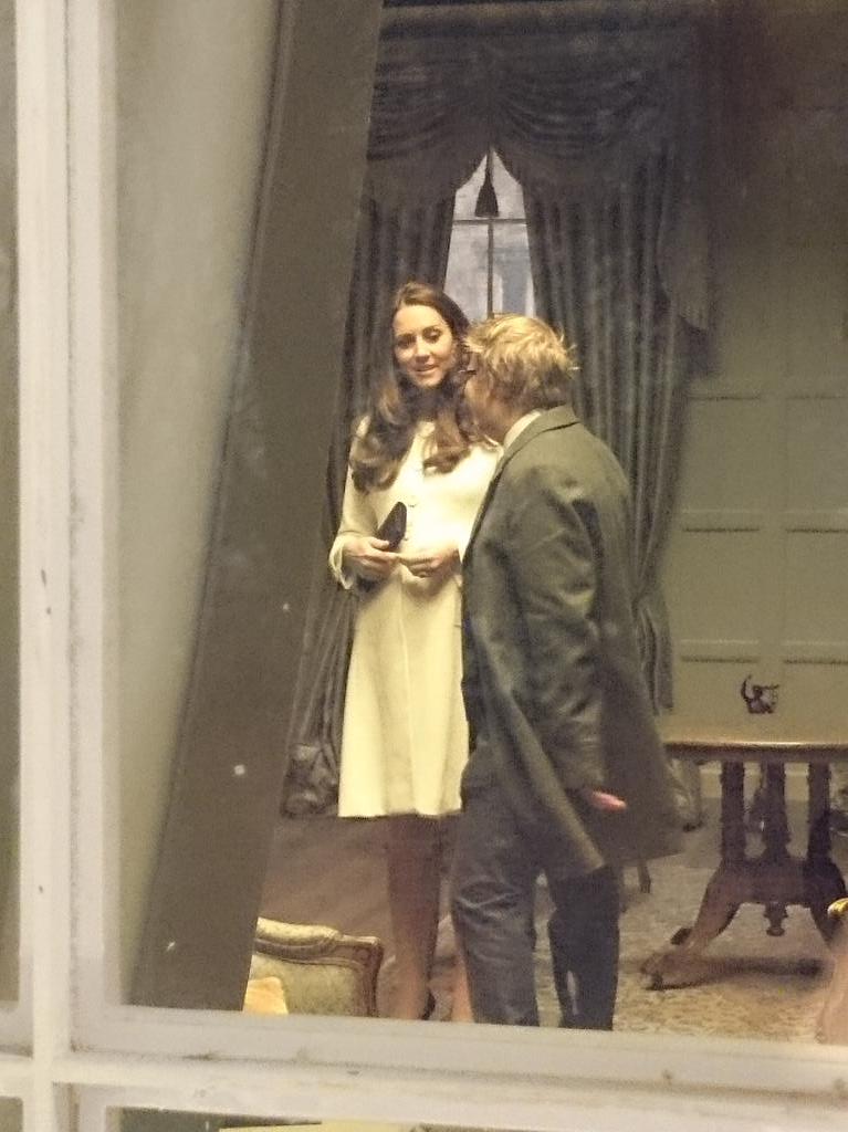 KensingtonRoyal's tweet photo. .@DowntonAbbey attracts an audience of around 120 million worldwide. HRH toured the studio home @ealingstudios today http://t.co/SKlvadhZbd