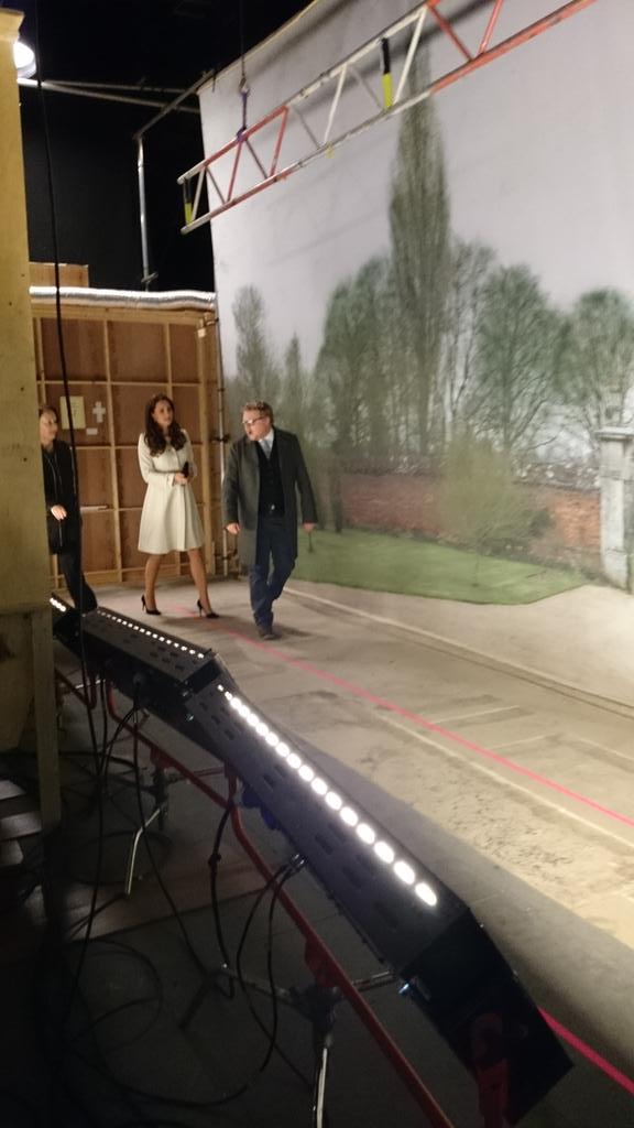 KensingtonRoyal's tweet photo. .@DowntonAbbey attracts an audience of around 120 million worldwide. HRH toured the studio home @ealingstudios today http://t.co/SKlvadhZbd