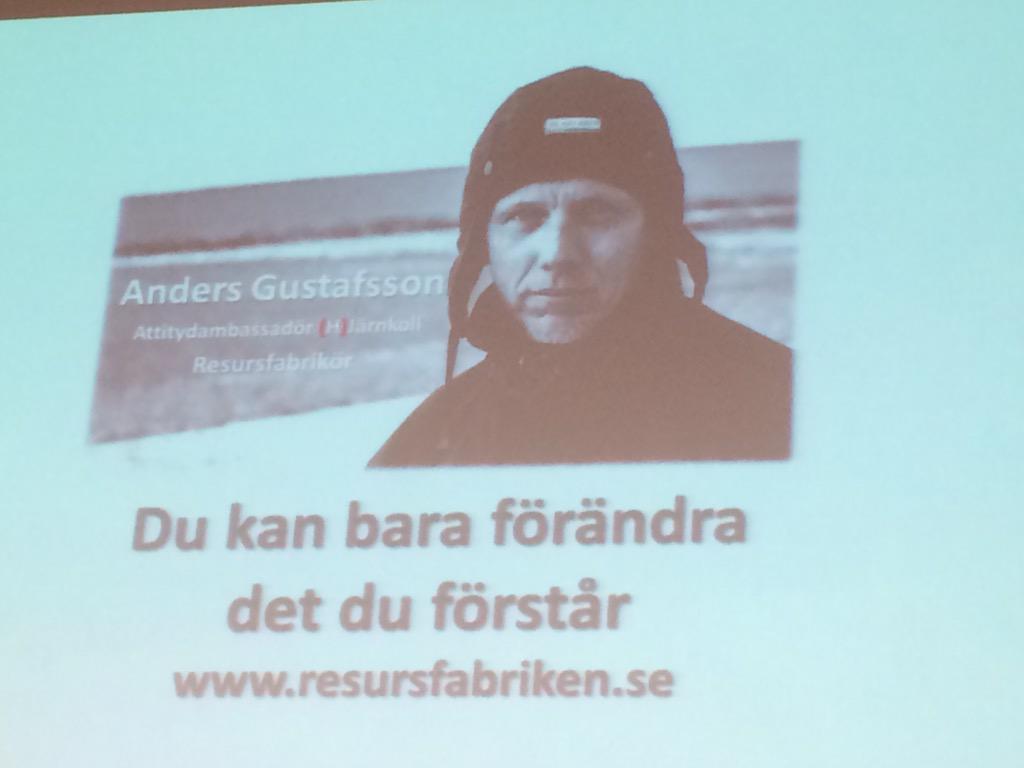 EgoWera's tweet photo. Anders som är attitydambassadör och VD.. Nä,, JAG MÅSTE LYSSNA. Tack för mig // #egowera #adhd #arbetsliv15 http://t.co/JNwLYLotqd