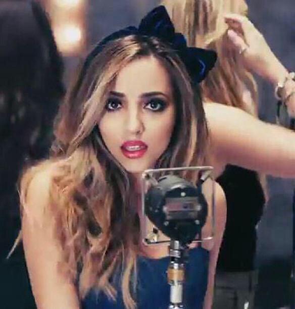 "Hello, There! I'm Ally! The daughter of Princess Anna. RT?"