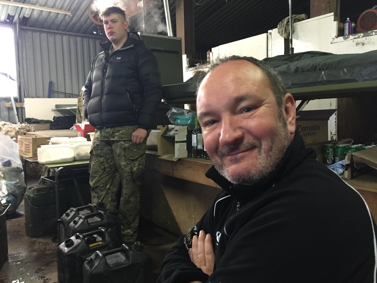 FalksYomp2015's tweet image. The April Fools legend that is Shambles @falklands_utd #falklands - 22 years a pilot in the Royal Air Force 🇬🇧🇬🇧