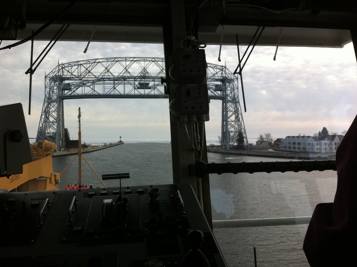 SymphonyBoatCo's tweet photo. Headed out on Lake Superior on the #Alder. It is time to start breaking the ice! http://t.co/jKoWIGCLCG