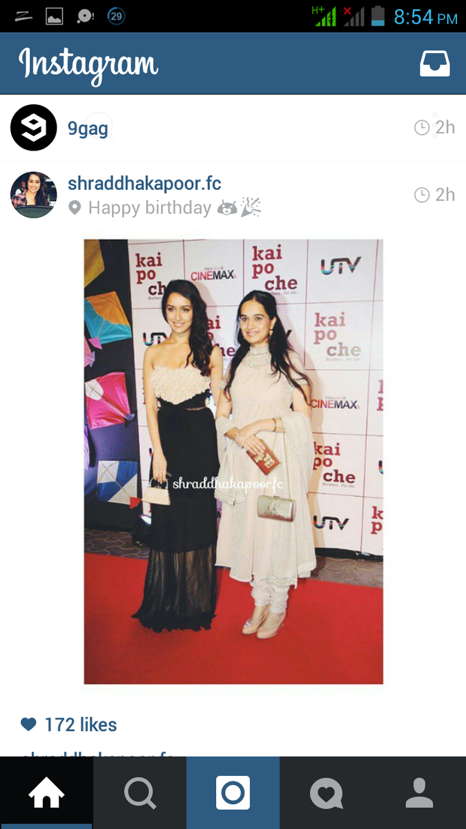 gaagsingh's tweet photo. @ShraddhaKapoor happy bdae 2 sidhanth kapoor sharddha 's mum .shraddha luk same like her..... http://t.co/kU8x9rRHoc