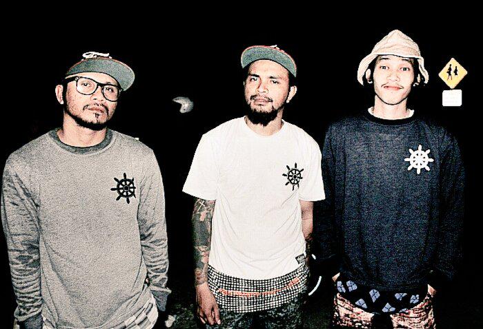 @MasaKecil_13 with <a href="/Fellas_cloth/">Fellas Cloth</a>