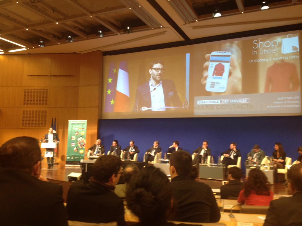 martialsegura's tweet image. #shopinstreet : le shopping a travers la vitrine #startup #csc15 @LaFrenchTech