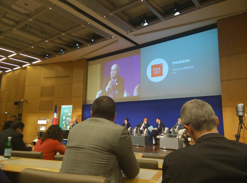 adrien_jeanneau's tweet image. #CSC15 Des écrans connectés par Think&amp;amp;Go