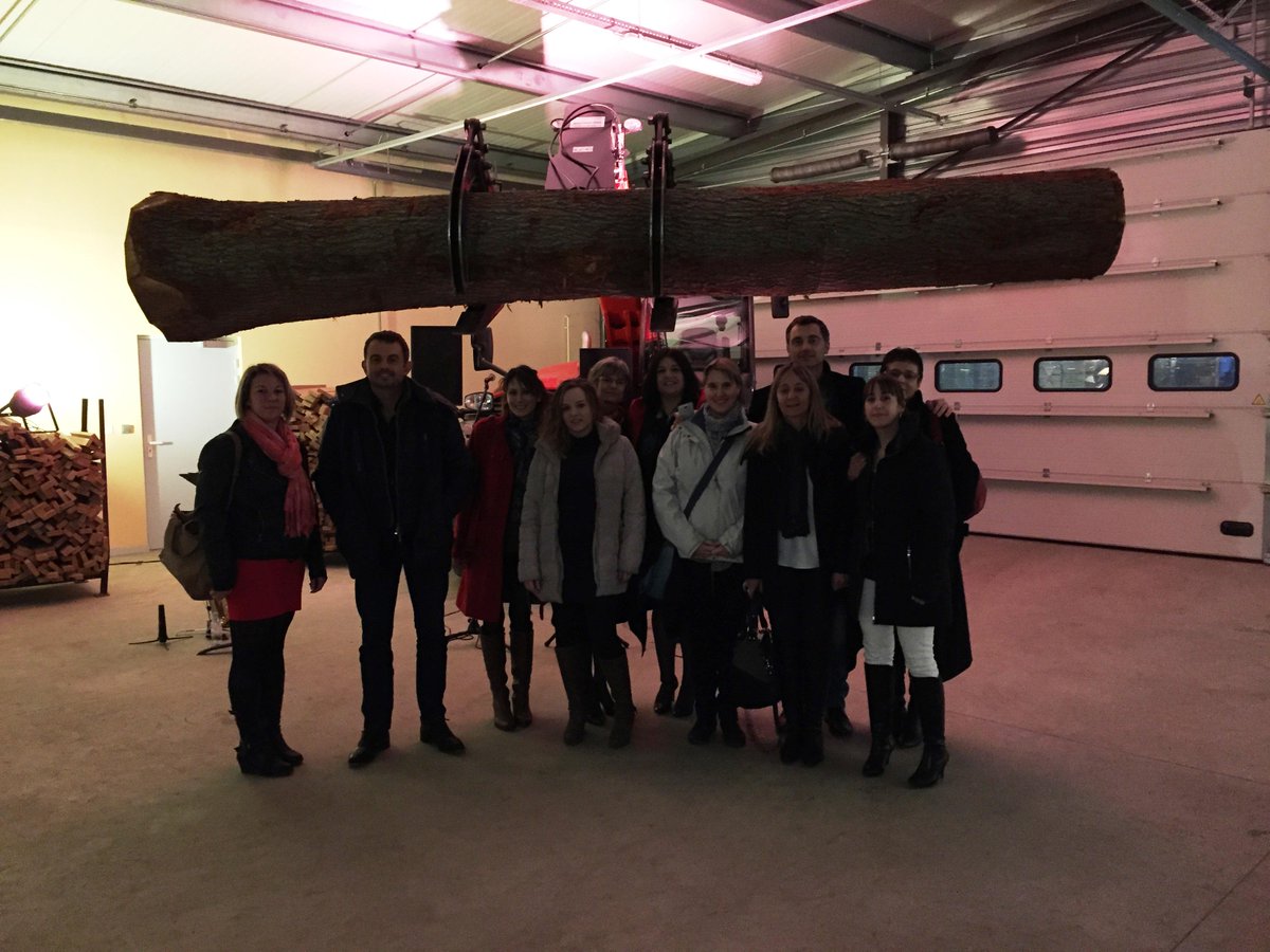 boutescooperage's tweet photo. Celebrating 135th Anniversary of #Boutes #Cooperage in our new #stave yard in #Buxières-Les-Mines http://t.co/i0XEpcOZjH