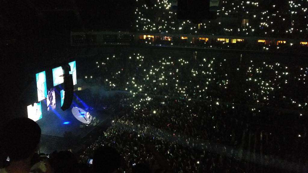 _notAngela's tweet photo. What a great show haha the songs are still playing in my head @edsheeran #dontforgettocomeback http://t.co/GAXuhOPL3q