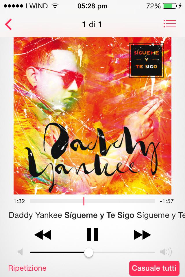 cuoredjvetro's tweet photo. @daddy_yankee siempre el mejor! italia es contigooooo 🇮🇹🎉🎶 #SIGUEMEYTESIGO http://t.co/PN2vi1uc6o