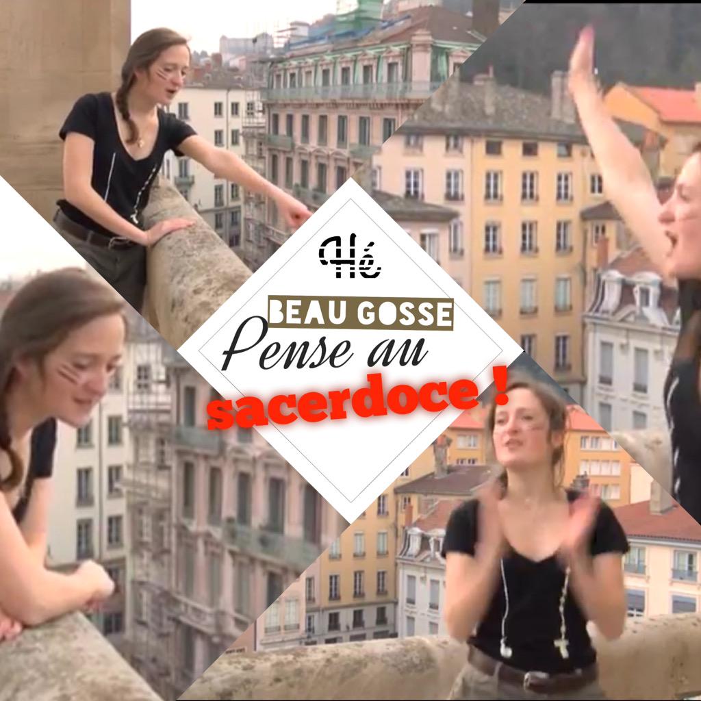 Nouvelle campagne pour les vocations, au @diocesedelyon  B_6TWdtWMAAe3F-