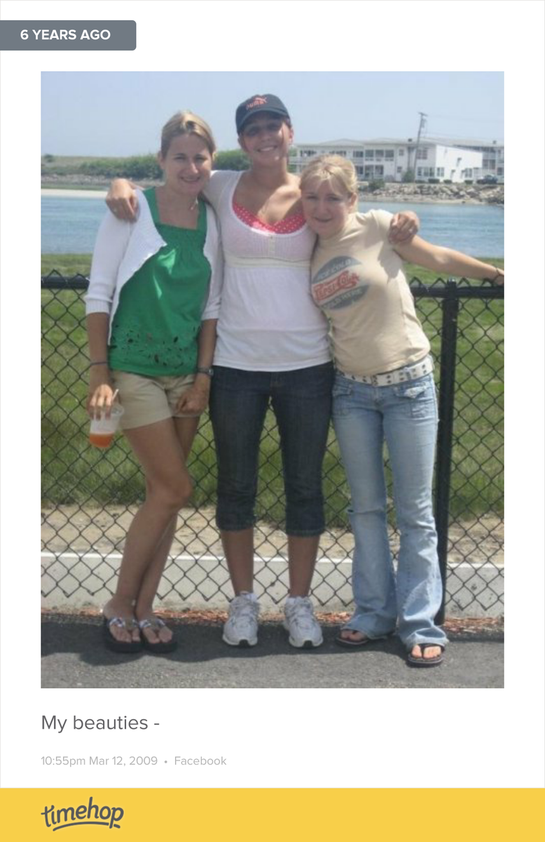 ElleBell93's tweet photo. tbt http://t.co/eHPbnJNx1v http://t.co/kb6yukFkDS