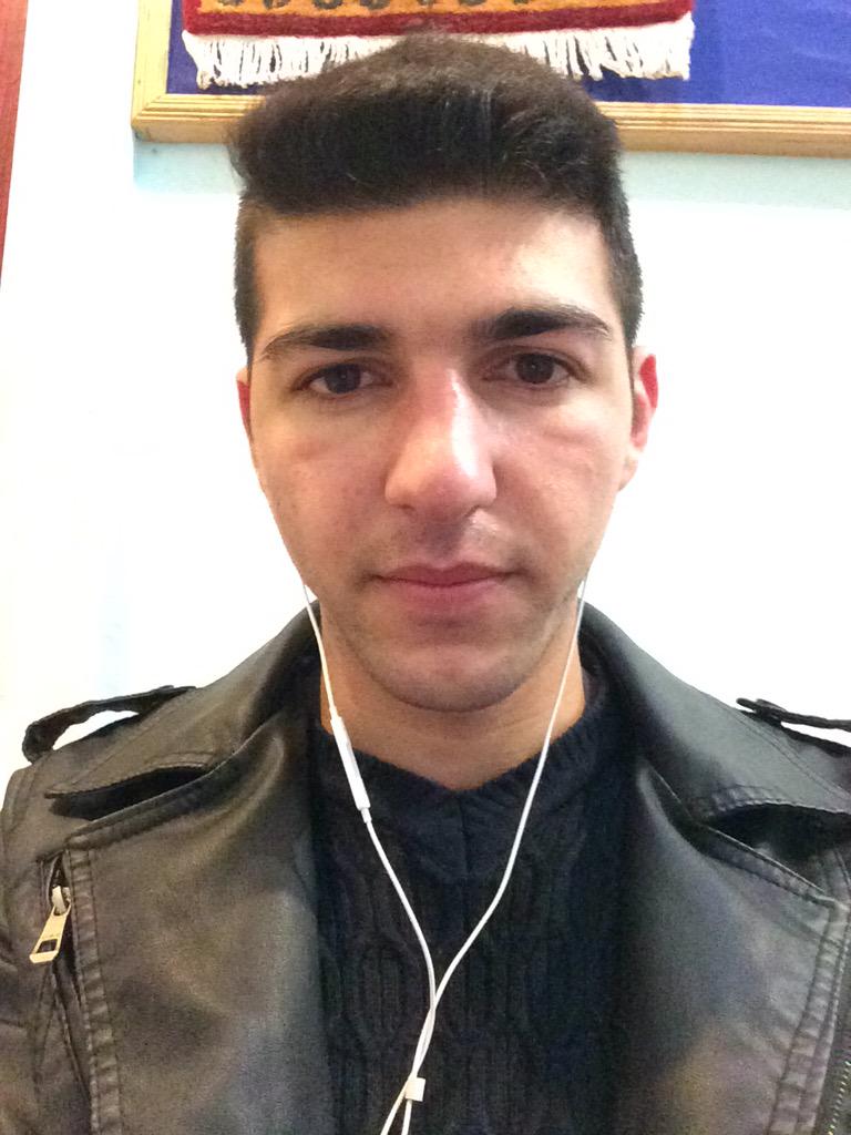 ElikZe tweet picture