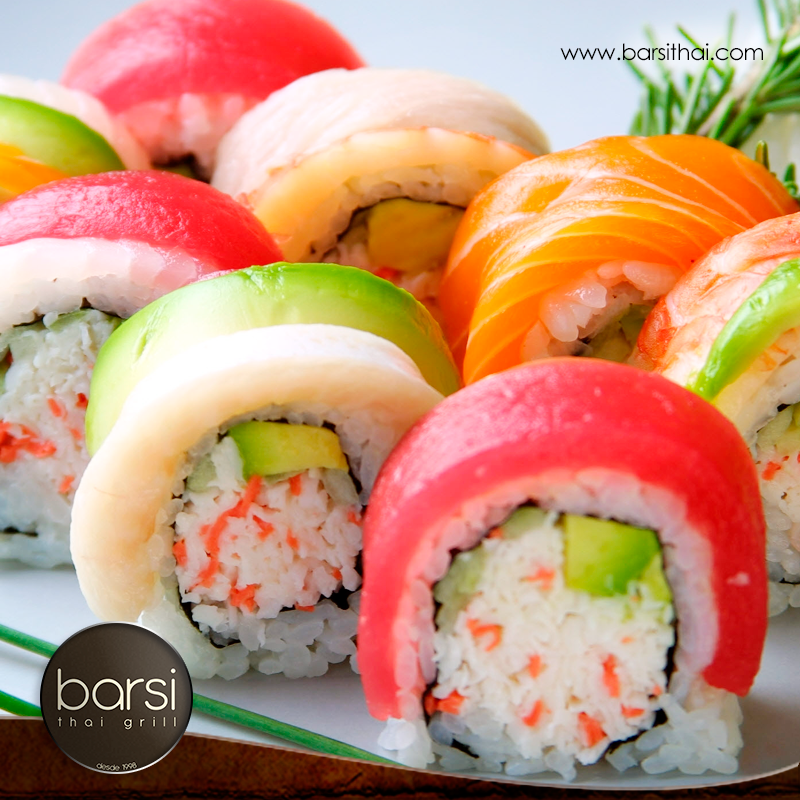barsithai's tweet photo. #Almuerzo ven y prueba el delicioso Rainbow Roll. ¡Lo disfrutarás! ¡Te esperamos! http://t.co/HpiWKBSpEp